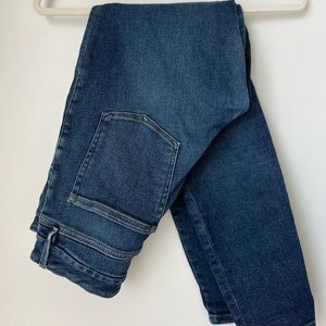 GOOD AMERICAN “good waist blue skinny jean” size 10/30